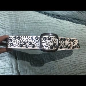 White Studded White House Black Market Belt M